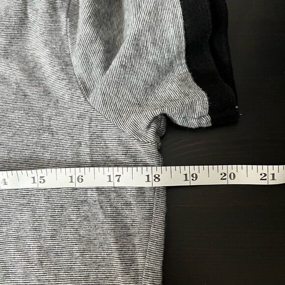 H&M Mens Polo Shirt Size Small Striped Short Sleeves Collared Button Black White - Picture 9 of 10